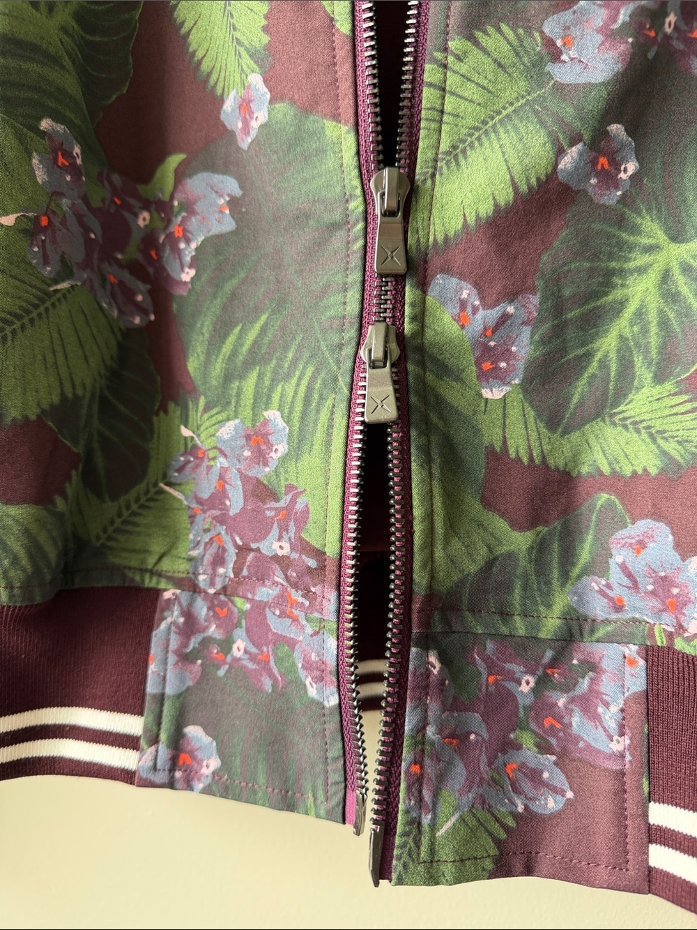 GSTQ Floral Pinstripe Bomber Jacket in Green Men’s Medium - Picture 15 of 16